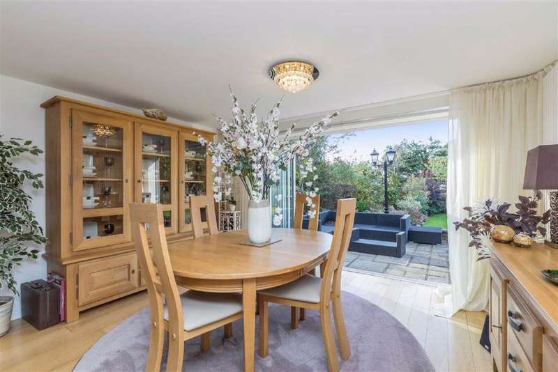 4 Bedroom Detached House For Sale In Firle Road, Seaford, East Sussex, BN25
