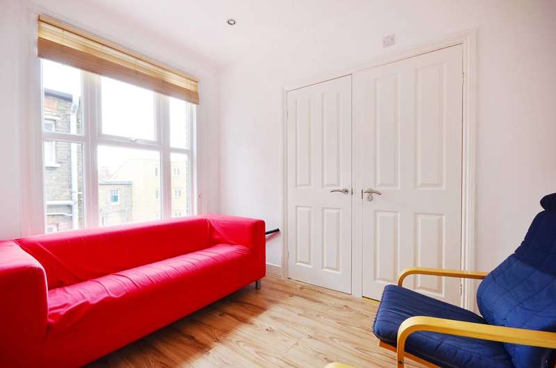 3 Bedroom Flat To Rent In Brixton Hill, Brixton, SW2