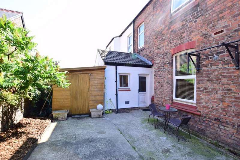 2 Bedroom Flat For Sale In Radnor Drive, Wallasey, Merseyside, CH45