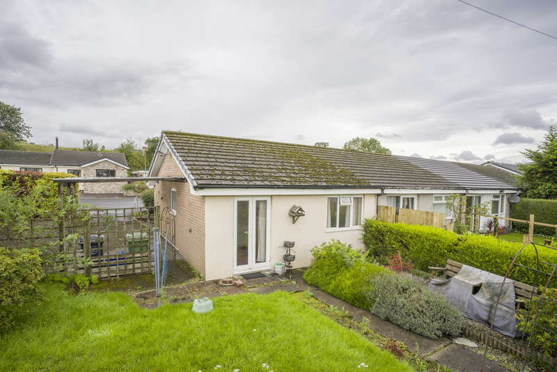 2 Bedroom Semi Detached Bungalow For Sale In Rusland Park, Kendal, LA9