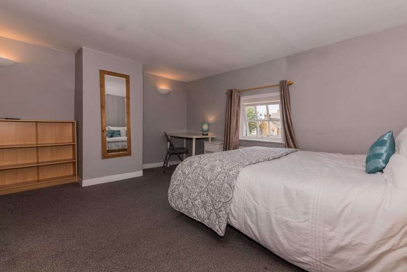 4 Bedroom House To Rent In Love Lane, Canterbury, CT1