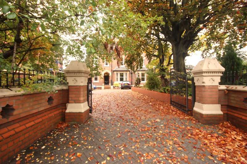 2 Bedroom Apartment To Rent In Lockwood House, Chester, CH2