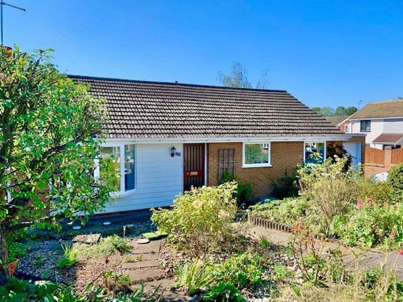 3 Bedroom Property For Sale In Wessex Gardens Twyford, Reading, RG10