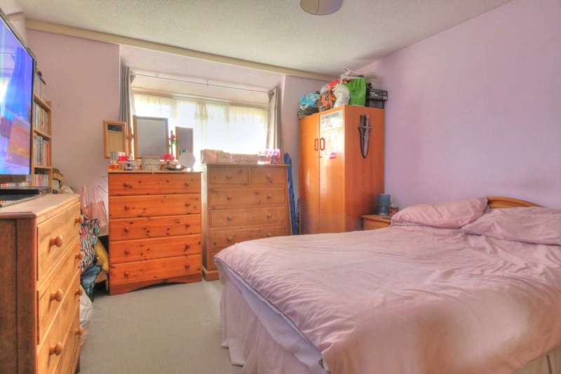 1 Bedroom Apartment To Rent In Cook Road, Horsham, RH12