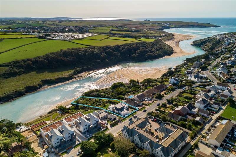 5 Bedroom Detached House For Sale In Pentire Crescent, Newquay, TR7