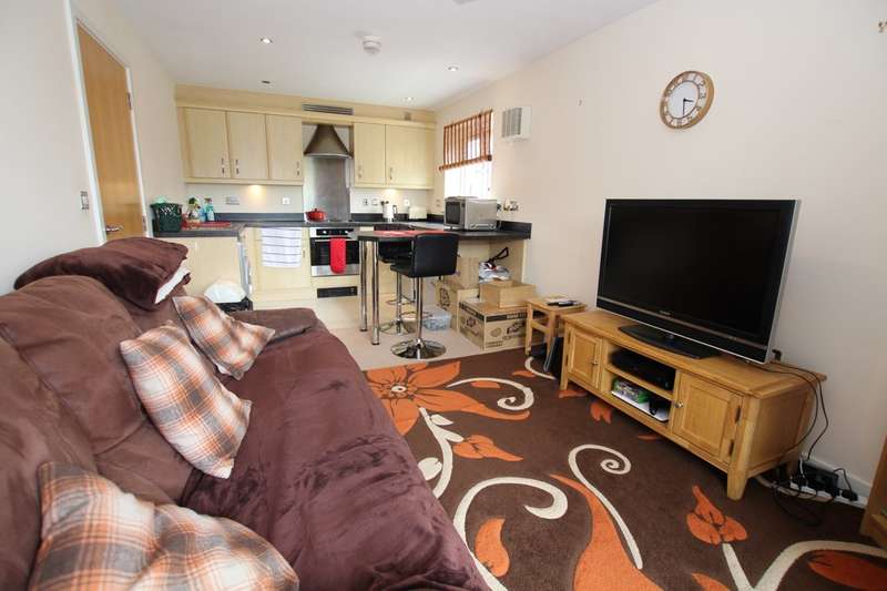 1 Bedroom Flat To Rent In De Clare Drive, Radyr, Cardiff, CF15