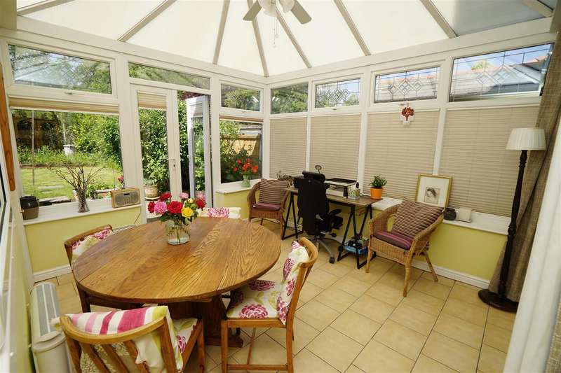 3 Bedroom SemiDetached House For Sale In Preston Road, Coppull