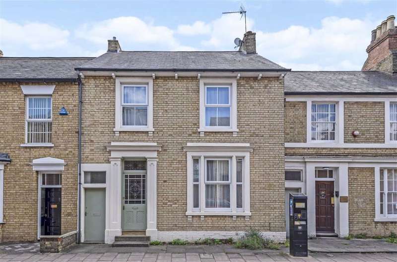 5 Bedroom Town House For Sale In Grove Place, Bedford, MK40