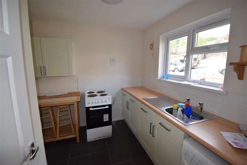 1 Bedroom Flat To Rent In Thistle Way, Risca, NP11
