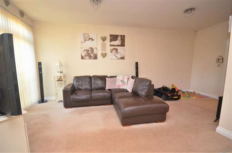 2 Bedroom Ground Flat For Sale In Ettingshall Road, Bilston, WV14