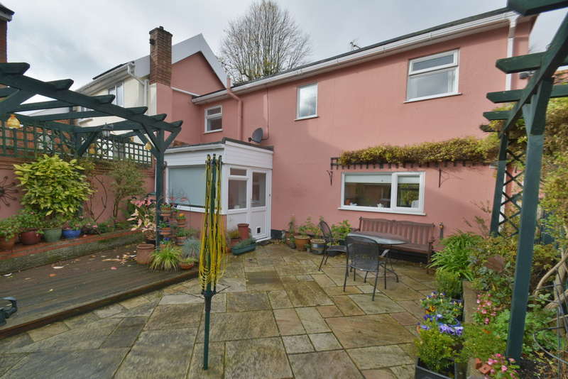 3 Bedroom Semi Detached House For Sale In Church Street, Fressingfield