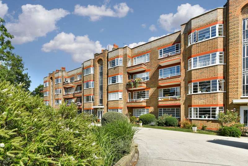 2 Bedroom Flat For Sale In Ingram House, Park Road, Kingston Upon