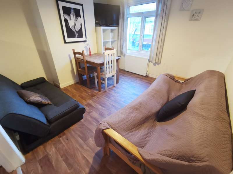 2 Bedroom Flat To Rent In Chalton Street, London NW1