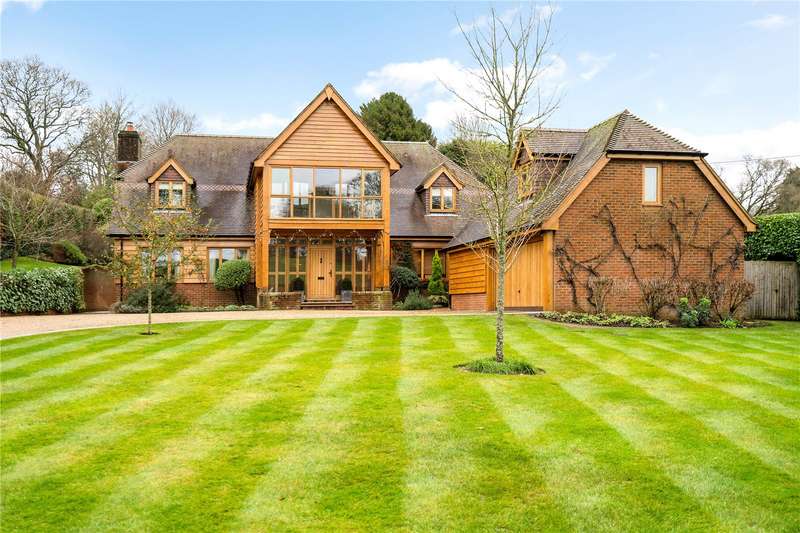 5 Bedroom Detached House For Sale In Hawthorn Road, Four Marks, Alton