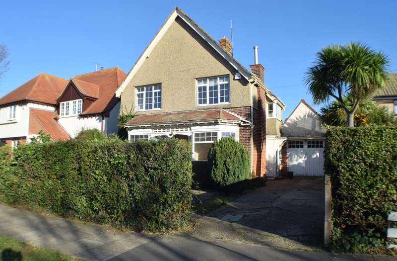 4 Bedroom Detached Property For Sale In Upper Third Avenue, Frintonon