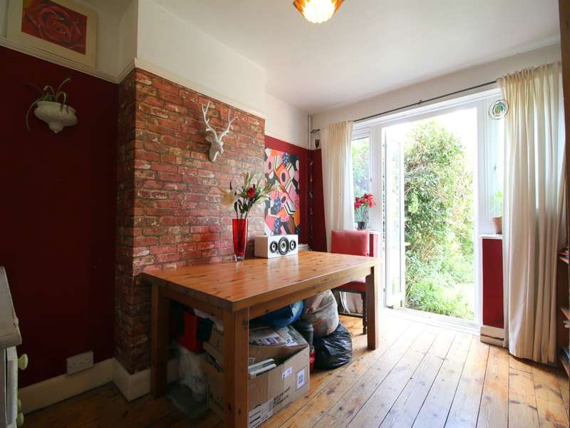 3 Bedroom House For Sale In Summerheath Road, Hailsham, BN27