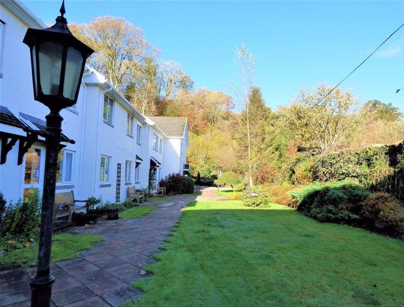 1 Bedroom Property For Sale In Well Presented One Bedroom Retirement