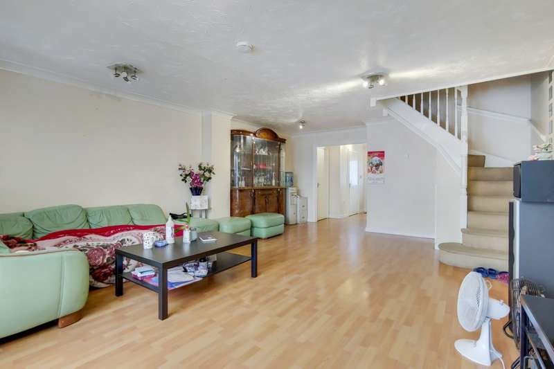 3 Bedroom Terraced House For Sale In Joseph Hardcastle Close, New Cross