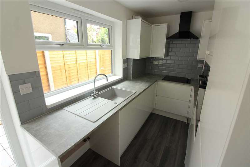 4 Bedroom Terraced House For Sale In Mount Street, Chapel Fields