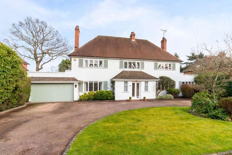 4 Bedroom Detached House For Sale In Blythe Way, Solihull, B91