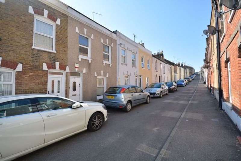 2 Bedroom Property To Rent In Alexandra Road, Ramsgate, CT11