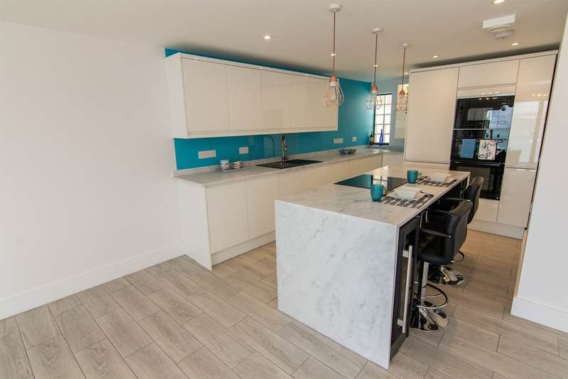 3 Bedroom Apartment For Sale In Mumbles Road, Mumbles, Swansea, SA3