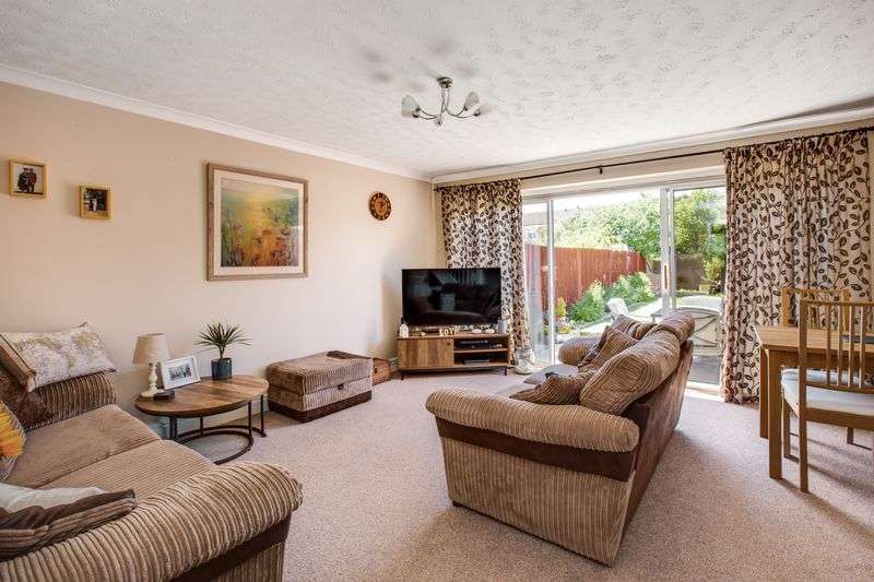 3 Bedroom House For Sale In Sharland Close, Grove Wantage OX12