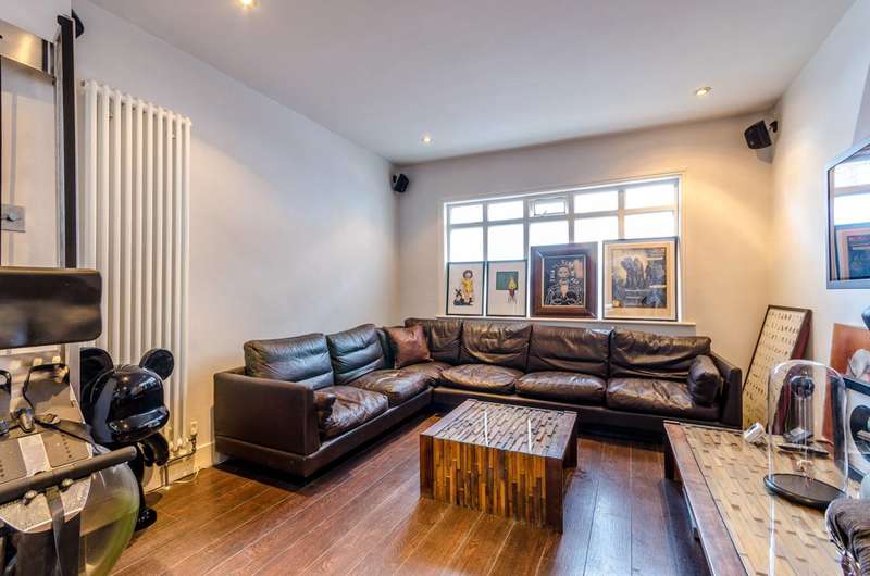 3 Bedroom House To Rent In Crawthew Grove, East Dulwich, SE22