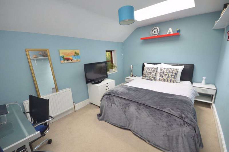 4 Bedroom Detached Bungalow For Sale In Weydon Hill Road, Farnham, GU9