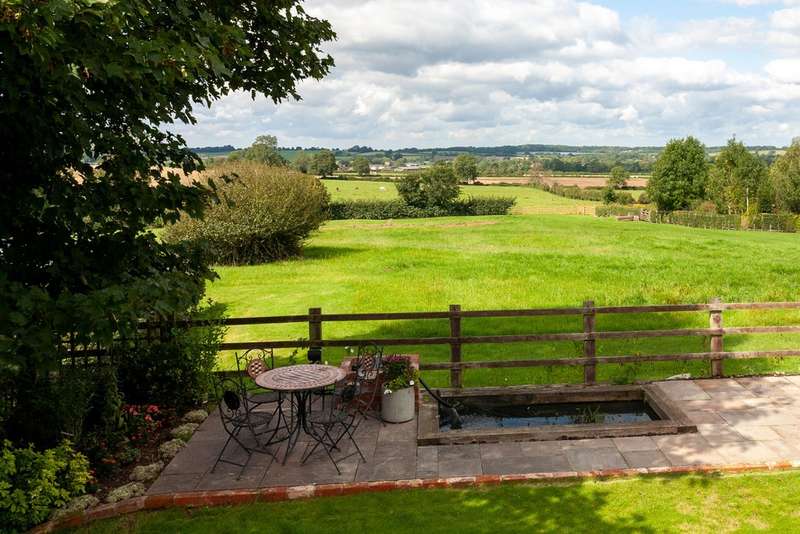 4 Bedroom Detached House For Sale In Main Street, Normanton Le Heath, LE67