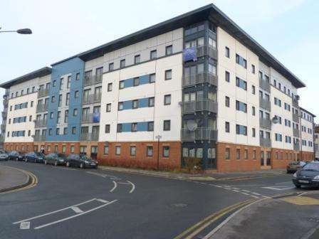 2 Bedroom Apartment To Rent In Urban One Development, Spring Street, Hull, HU2