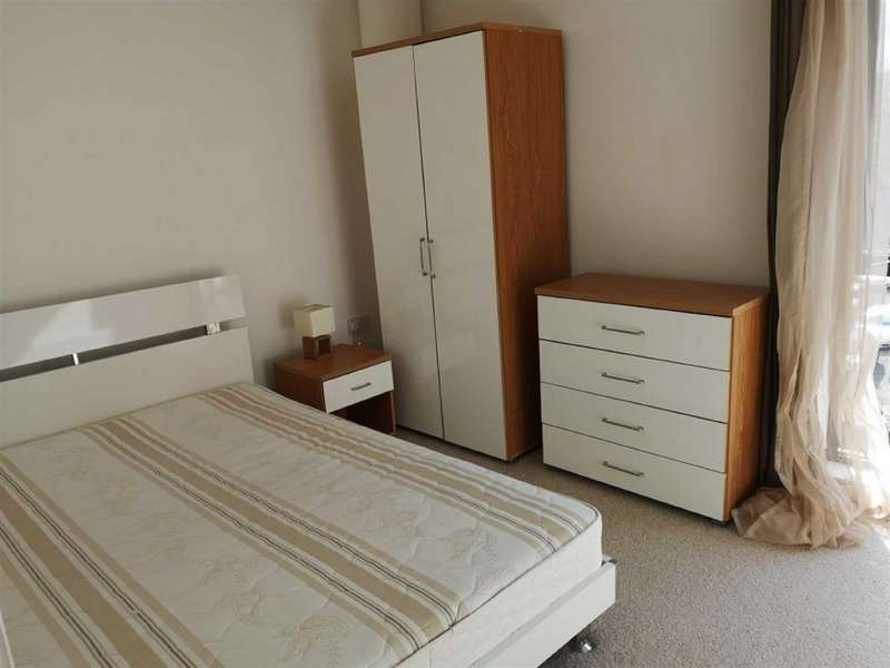 2 Bedroom Apartment To Rent In