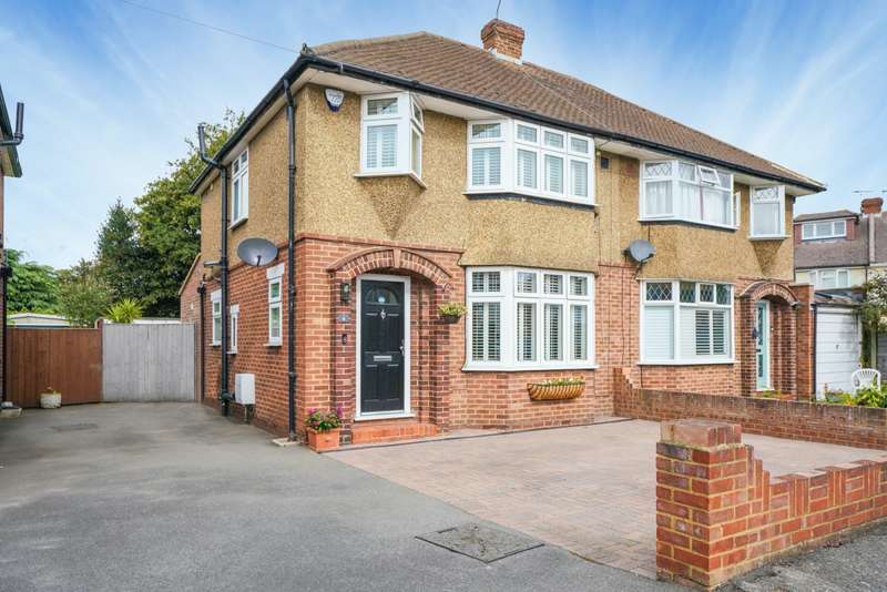 3 Bedroom SemiDetached House For Sale In Wolsey Drive, Waltonon