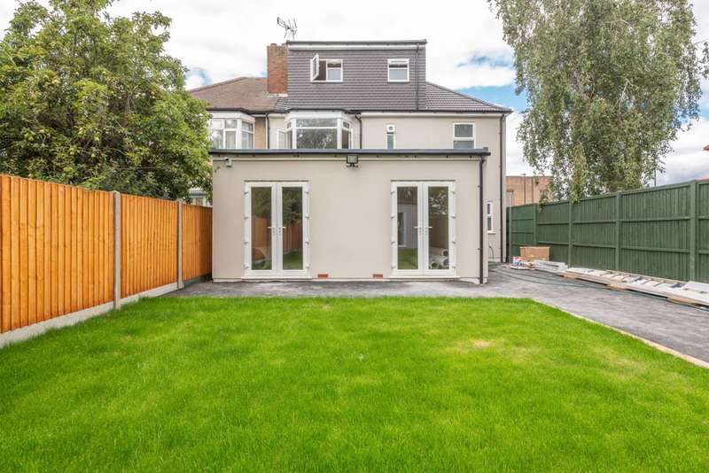 Flat To Rent In Oldfield Lane North, Greenford, UB6