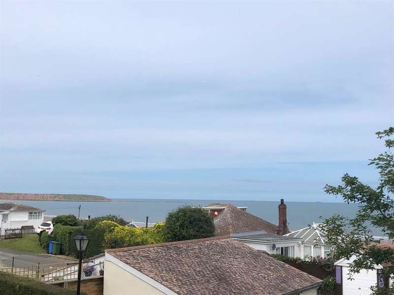 4 Bedroom Bungalow For Sale In Flat Cliffs, Primrose Valley, Filey, YO14