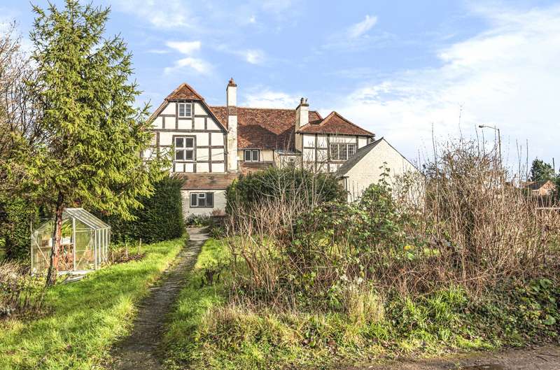 6 Bedroom Detached House For Sale In Malvern Road, Powick, Worcester