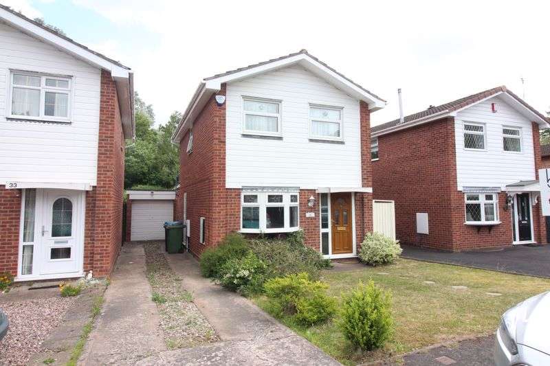 Houses for sale & to rent in WV5 8HE, Woodford Way, Wombourne South