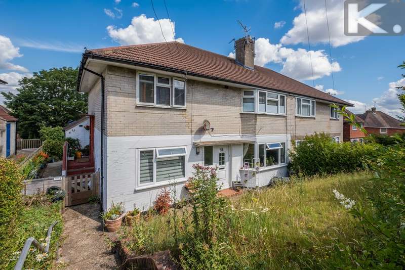2 Bedroom Flat For Sale In Fernhurst Crescent, Brighton, BN1