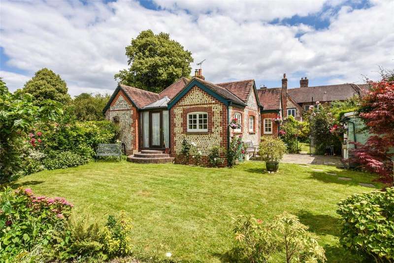 2 Bedroom Cottage For Sale In Hook Lane, Aldingbourne, West Sussex, PO20