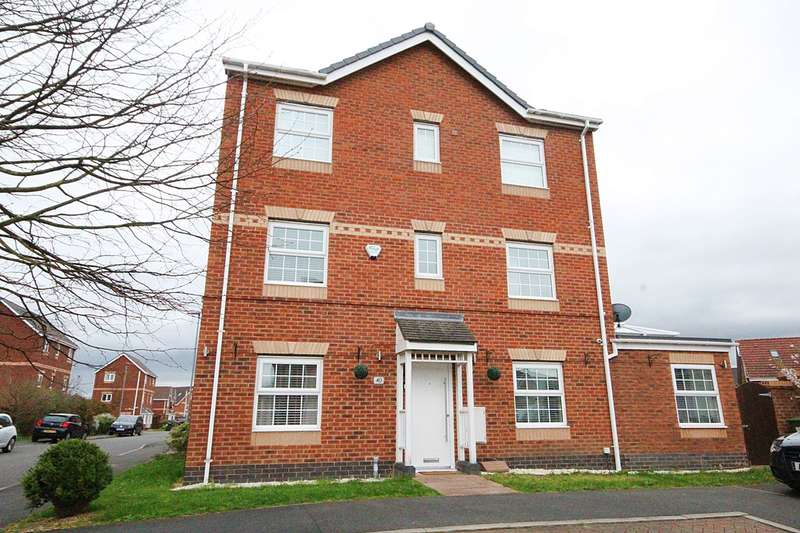 4 Bedroom Detached House To Rent In Savannah Place, Great Sankey, Warrington, WA5