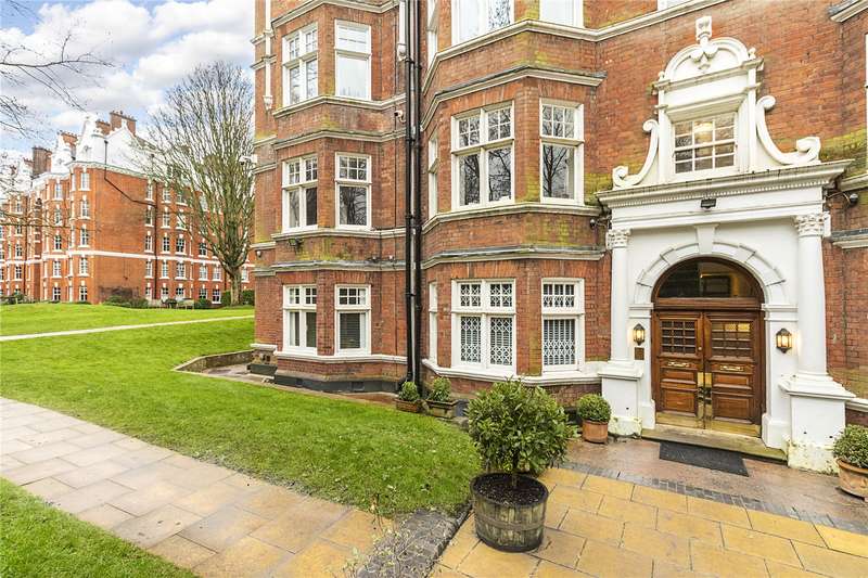 3 Bedroom Flat For Sale In The Pryors, East Heath Road, Hampstead