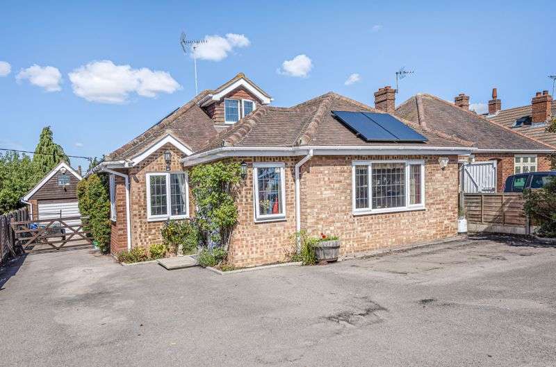 3 Bedroom Home For Sale In Tollgate Road, Culham, OX14