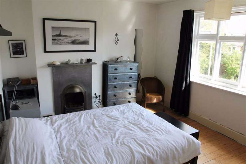 4 Bedroom Semi Detached For Sale In Letchworth Road, Leicester, LE3