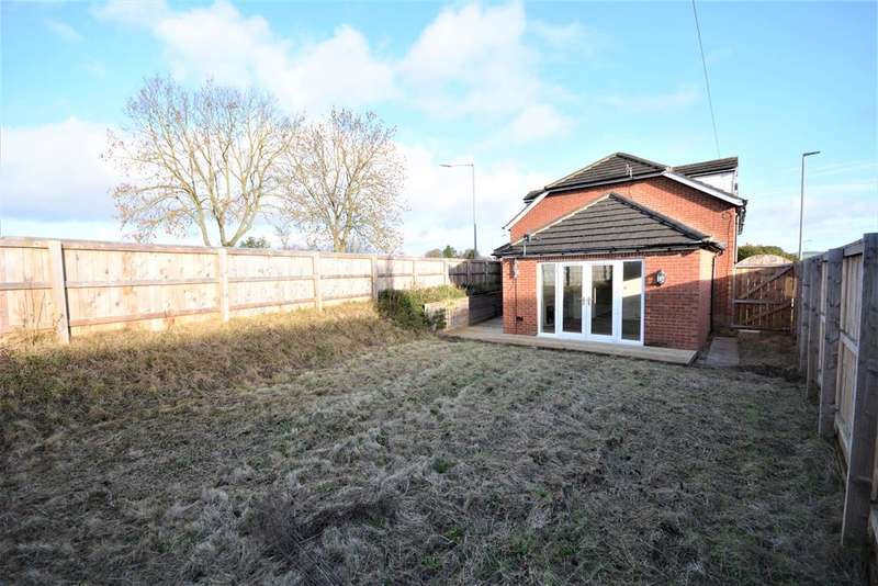 5 Bedroom Detached House For Sale In Road, Auckland, DL14