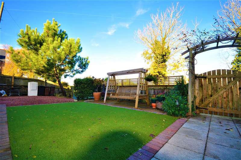 5 Bedroom Detached House For Sale In Old Sealand Road, Sealand, Chester