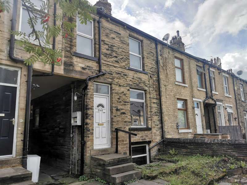 2 Bedroom Terraced House Under Offer In Heaton Road, Bradford, BD9