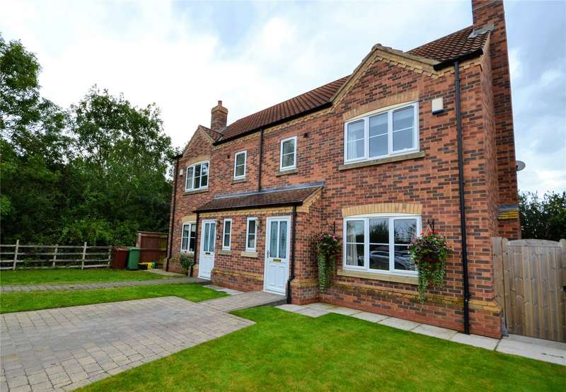 3 Bedroom House For Sale In Priors Close, New Waltham, DN36