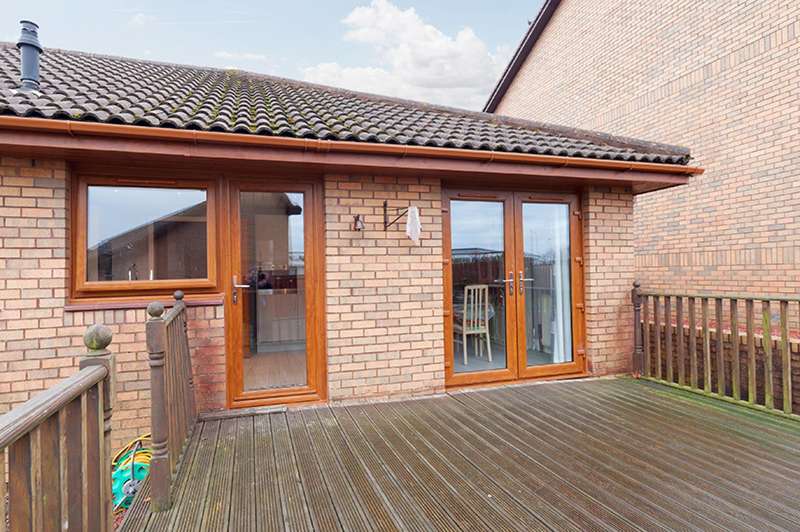 3 Bedroom Bungalow For Sale In Hawkhill Drive, Stevenston, Ayrshire, KA20