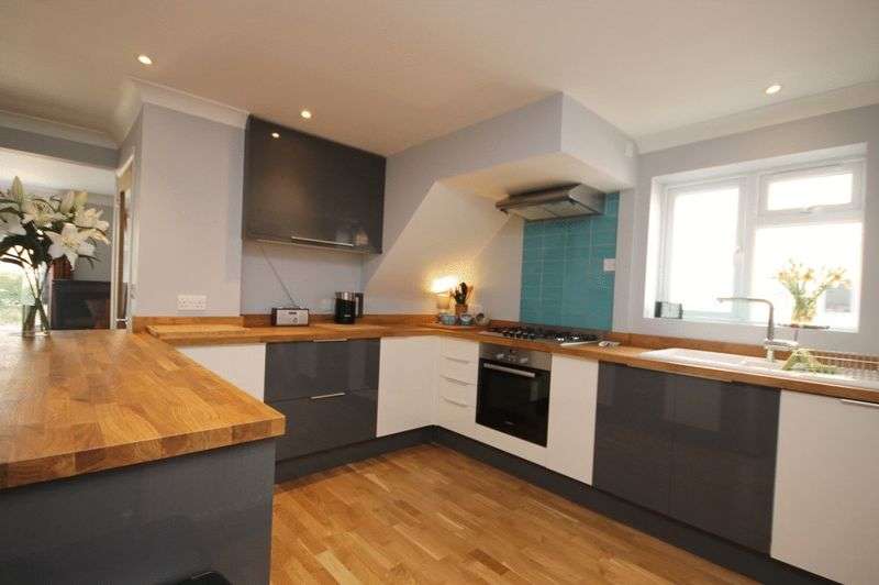 3 Bedroom Detached House For Sale In Merton Way Yarnton OX5