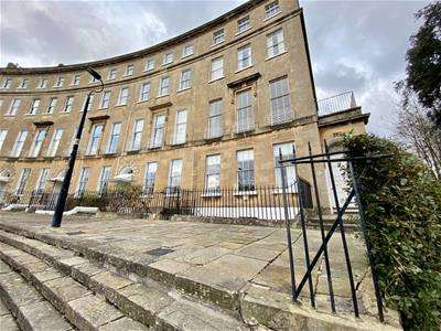 2 Bedroom Apartment To Rent In Cavendish Crescent, BA1